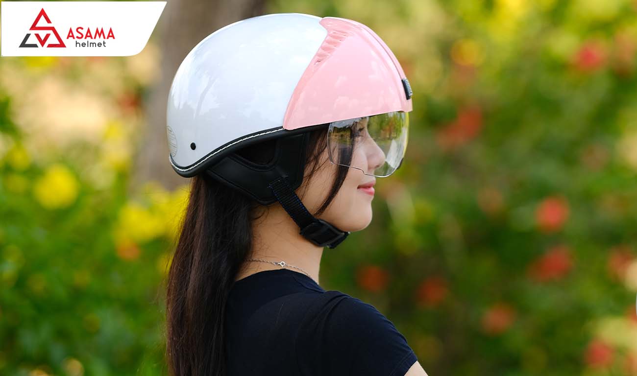 Mũ bảo hiểm 1/2 có kính vô cùng thoải mái