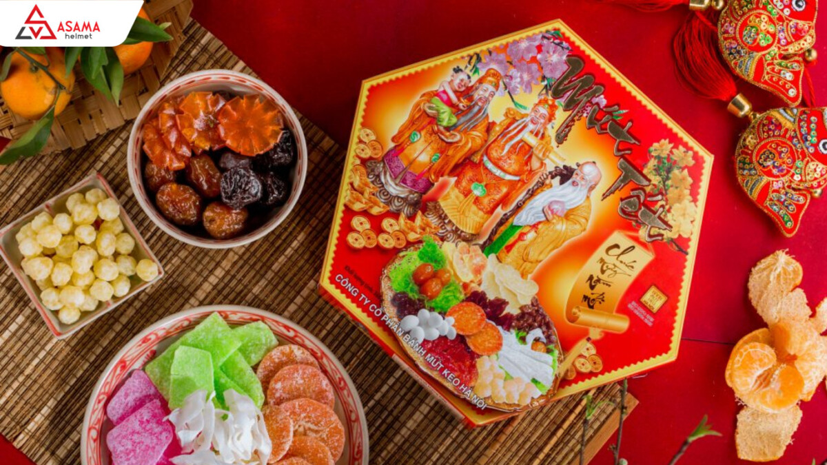 Mứt Tết là món ăn truyền thống của người Việt Nam