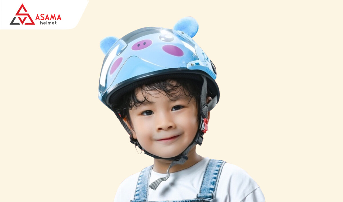 Nên chọn nón bảo hiểm có kích thước vừa vặn với đầu của trẻ