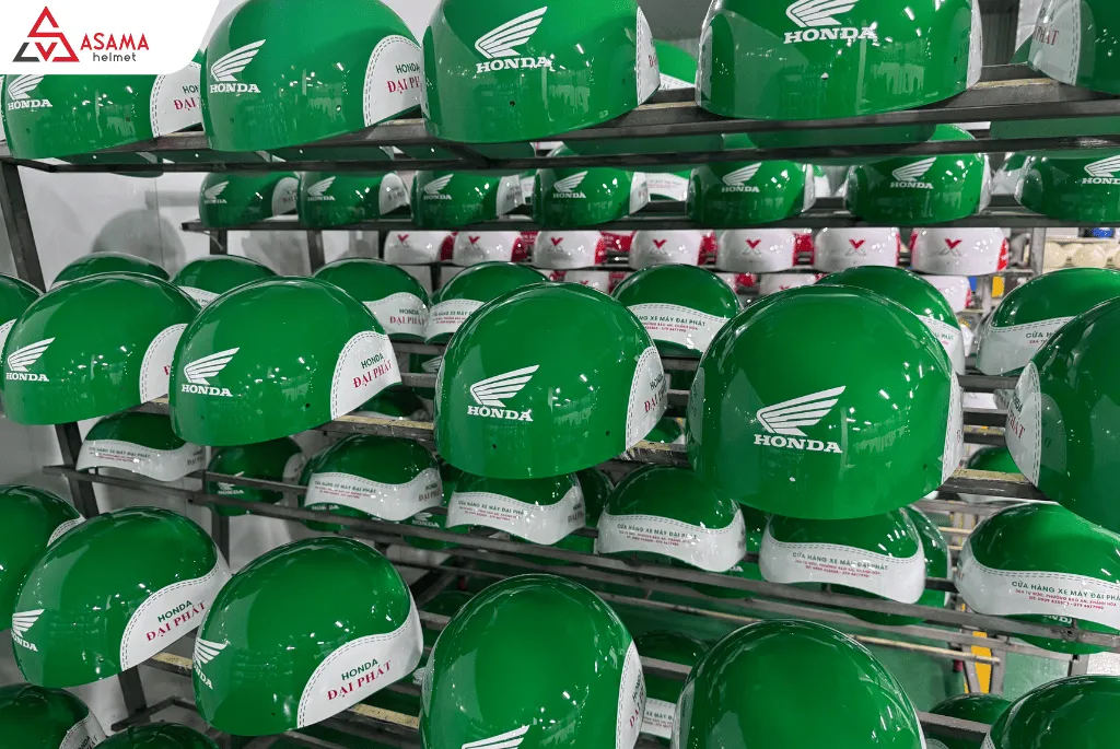 Sản xuất mũ bảo hiểm in logo phường Bàn Cờ cho đại lý