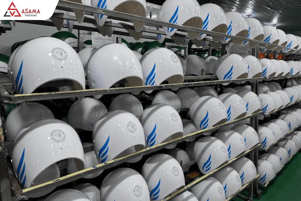 Mẫu nón bảo hiểm in logo ở Quận 12