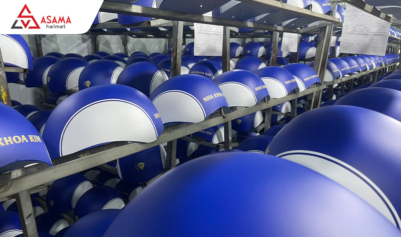 Đặt làm nón bảo hiểm theo yêu cầu từ thương hiệu Nha khoa Kim