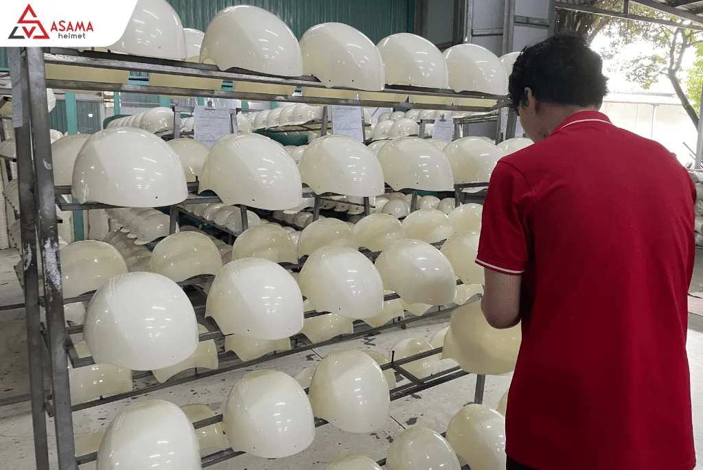Sử dụng mũ bảo hiểm chất lượng giúp người đội an tâm hơn