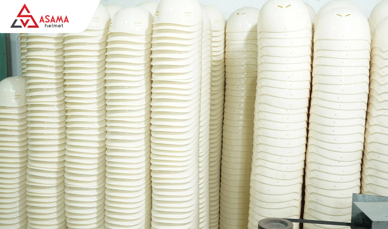 Mũ bảo hiểm in logo nhựa ABS nguyên sinh là lựa chọn ưu việt cho doanh nghiệp làm quà tặng