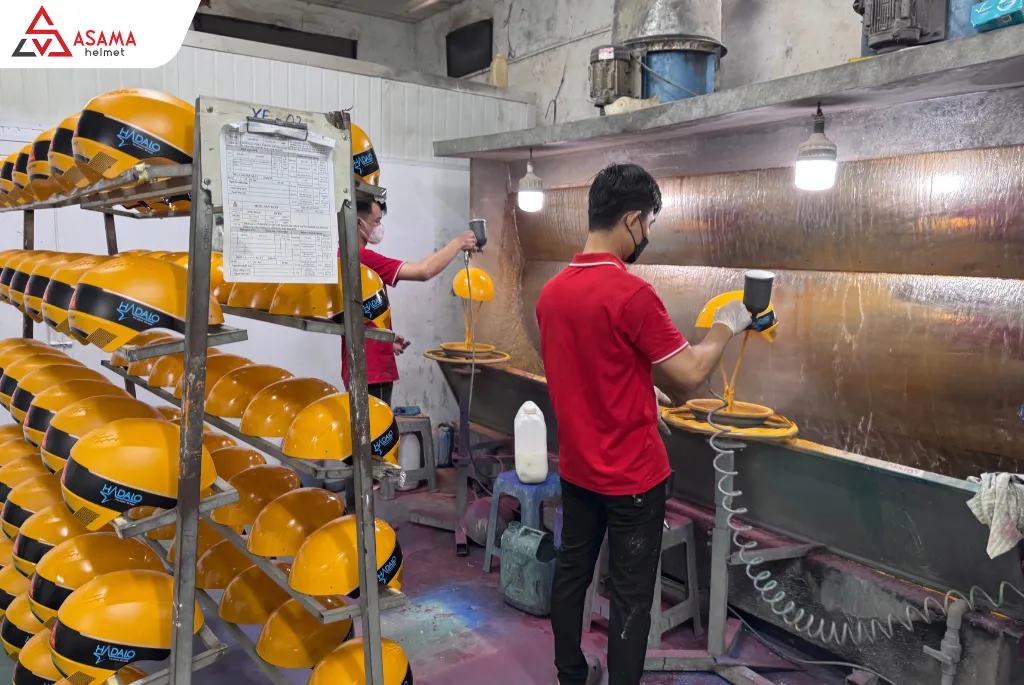 Sản xuất nón bảo hiểm in logo Khánh Hòa theo yêu cầu