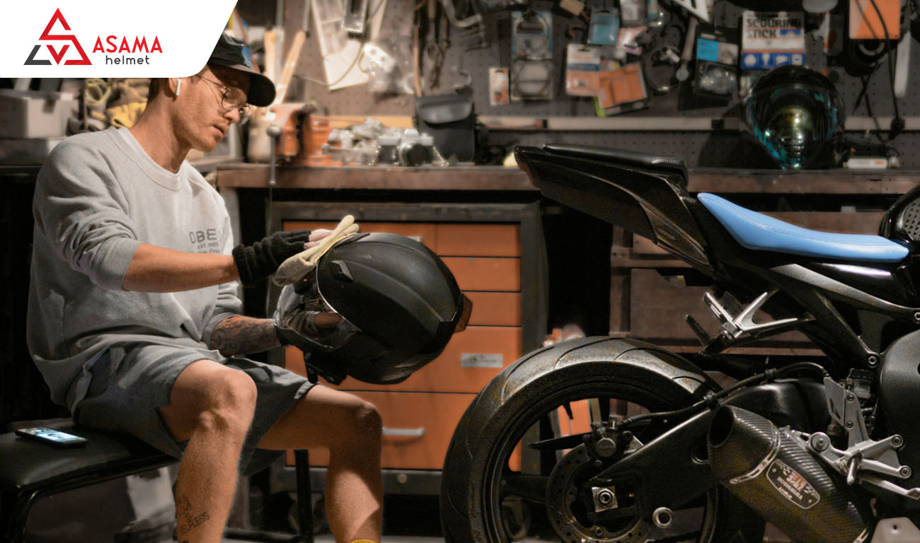 Máy giặt nón bảo hiểm