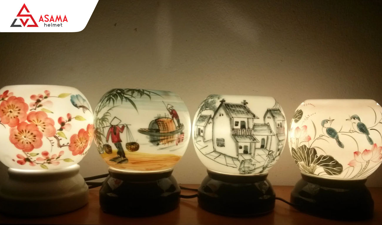 Đèn xông tinh dầu cho không gian thư thái