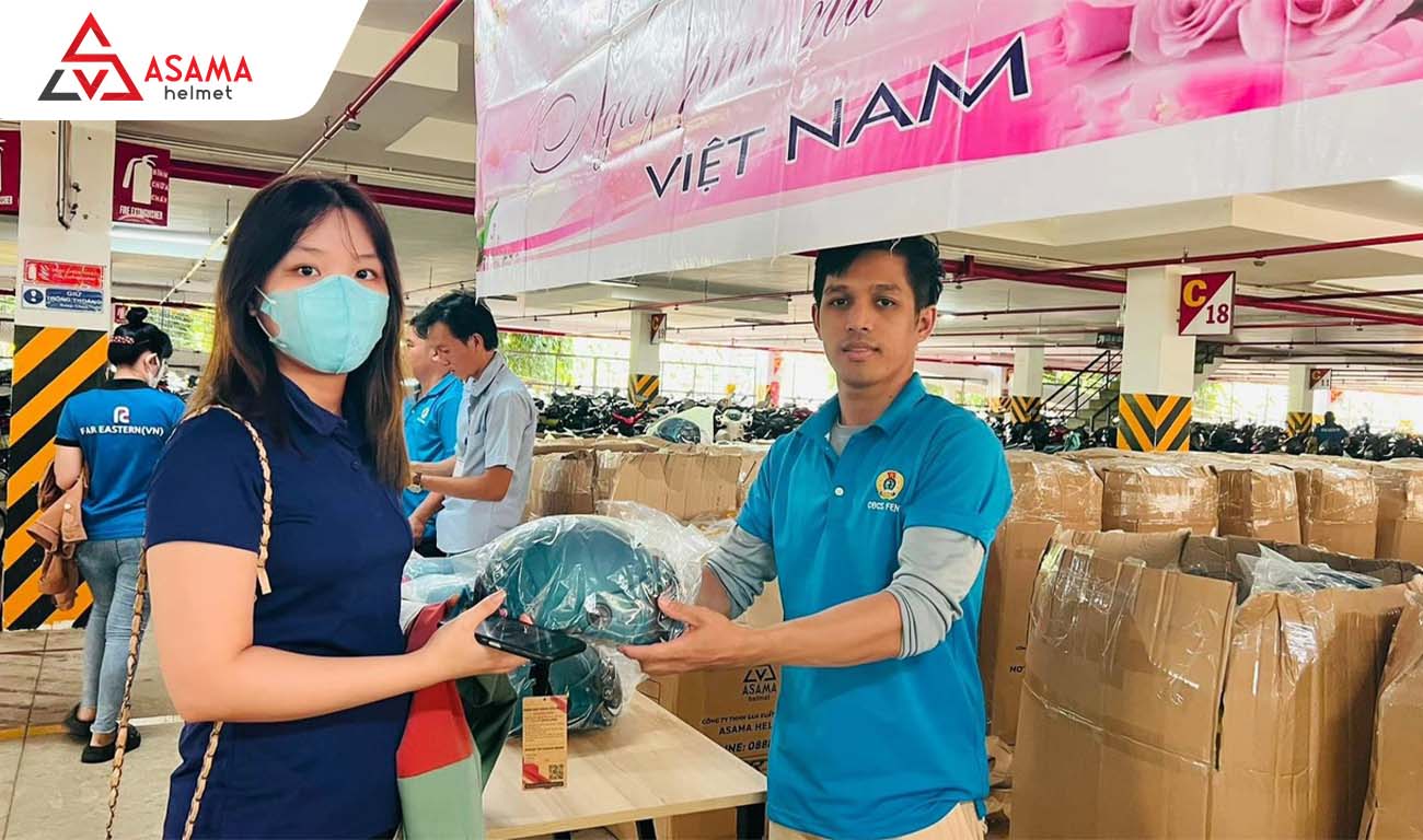 Lợi ích nón bảo hiểm quảng cáo tạo gắn kết sâu sắc