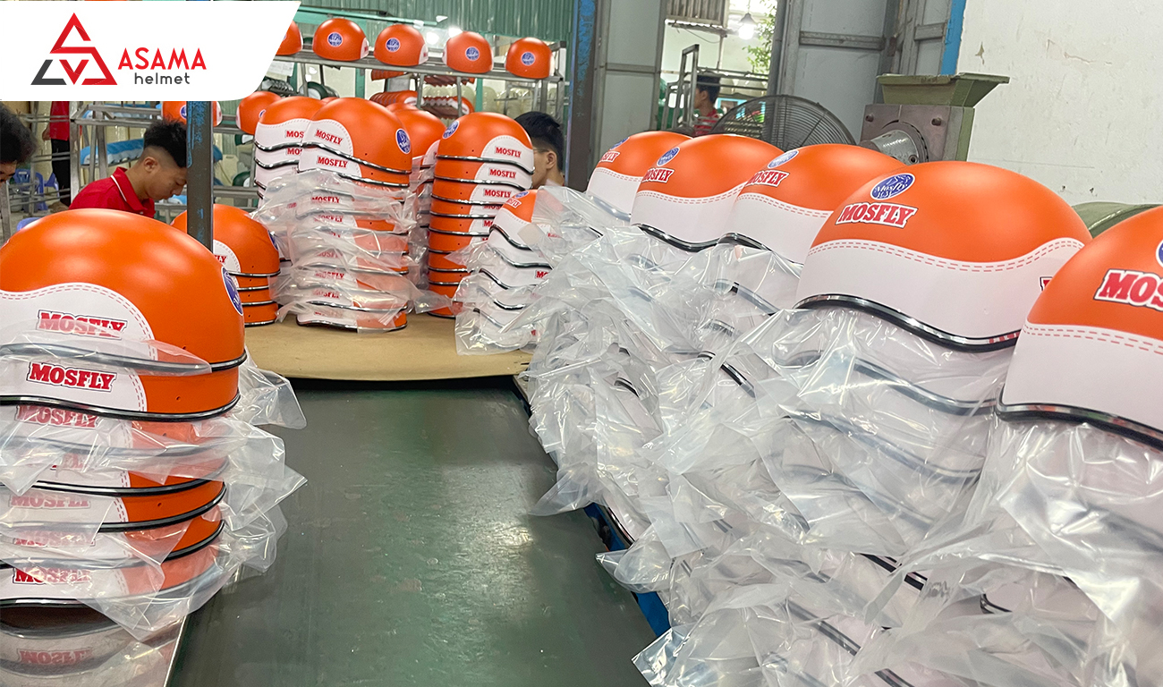 Nón bảo hiểm in logo Cao Bằng phục vụ nhiều nhóm khách hàng