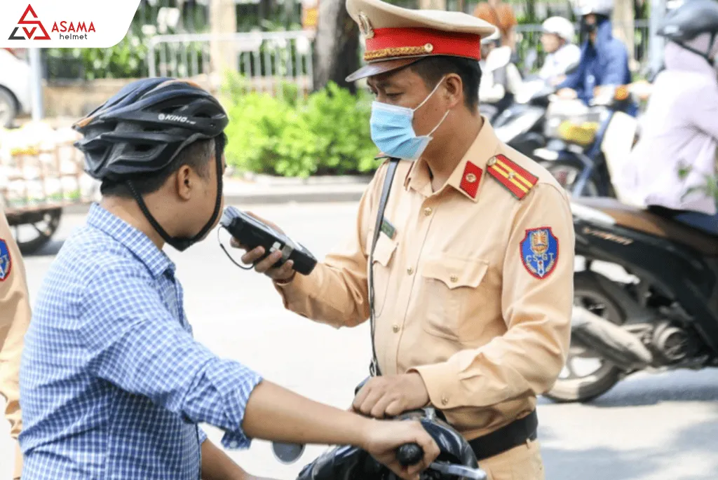 Quy định về độ cồn với người điều khiển xe máy
